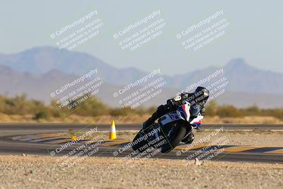 media/Dec-09-2023-SoCal Trackdays (Sat) [[76a8ac2686]]/Turn 15 Set 1 (230pm)/